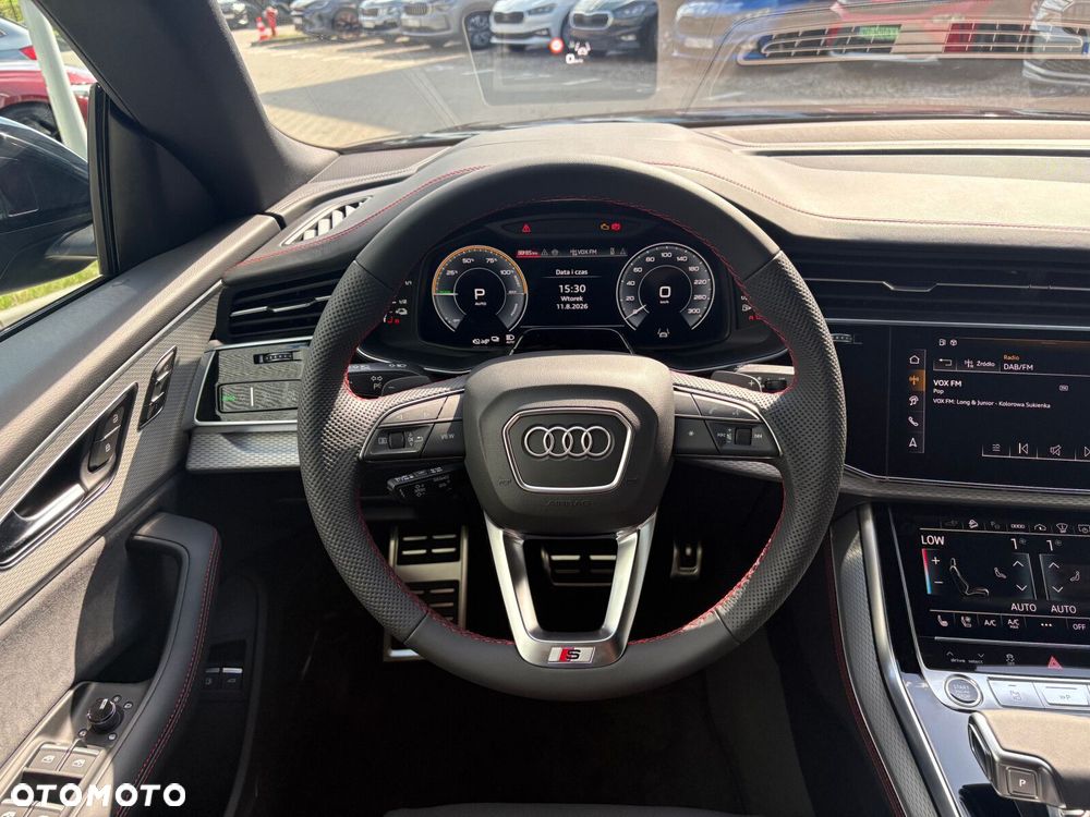 Audi Q8 - 8