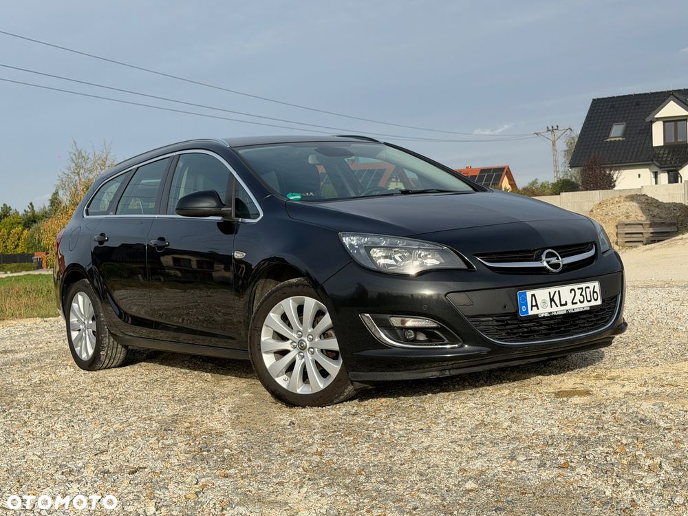 Opel Astra 1.4 Turbo Exklusiv - 11