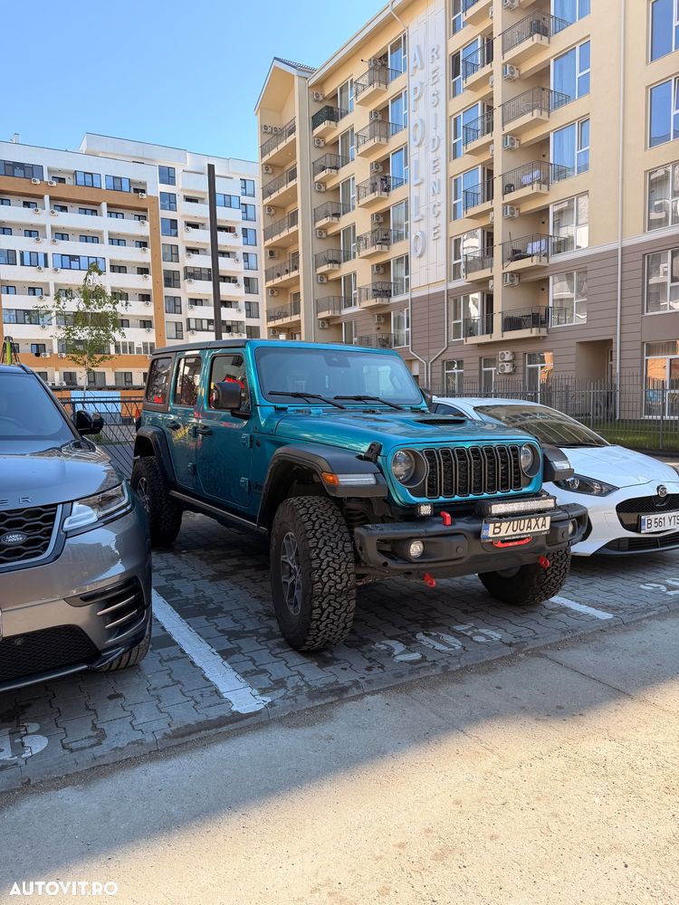 Jeep Wrangler - 8