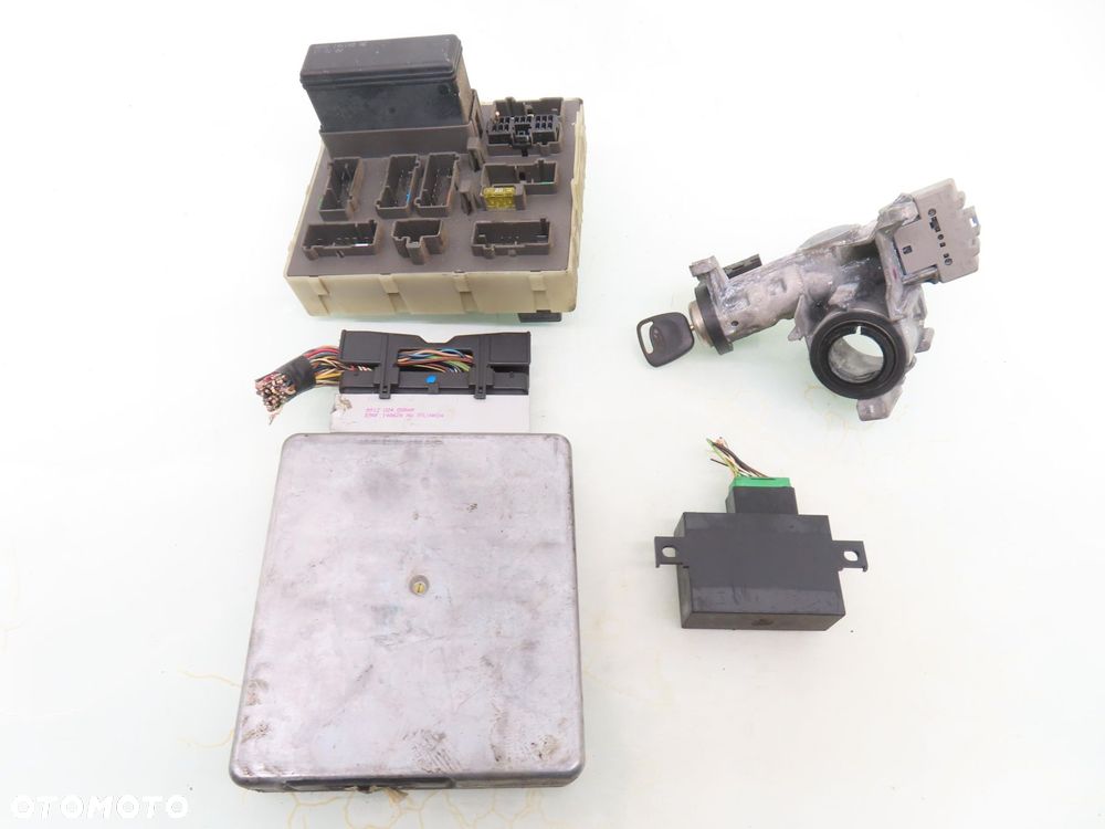 STACYJKA STEROWNIK FORD FOCUS MK1 I 1.6 98AB12A650DAB - 2