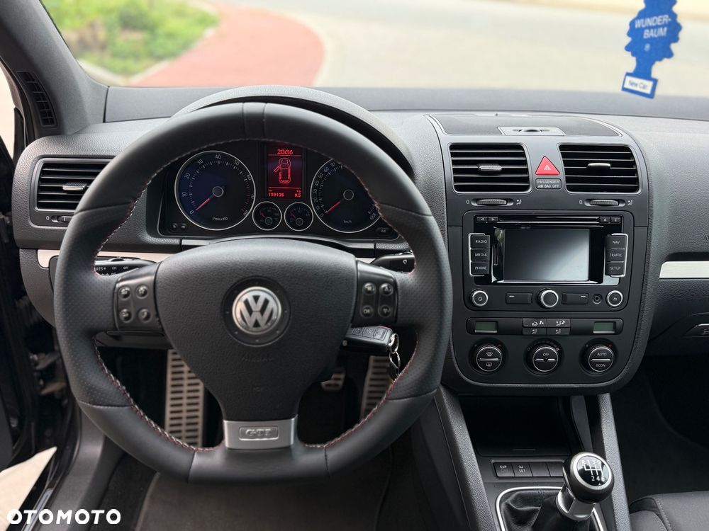 Volkswagen Golf V 2.0 TSI GTI - 29
