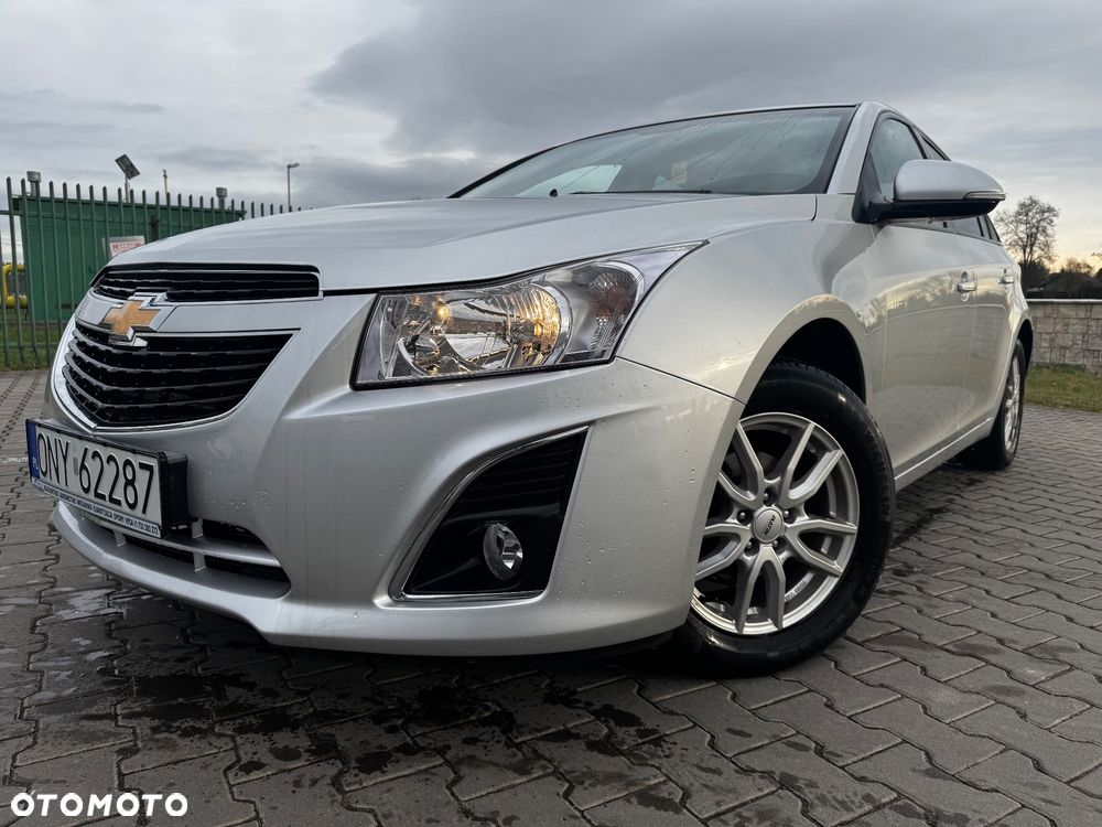 Chevrolet Cruze 1.8 LT - 32