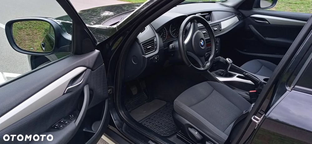 BMW X1 sDrive18i xLine - 26
