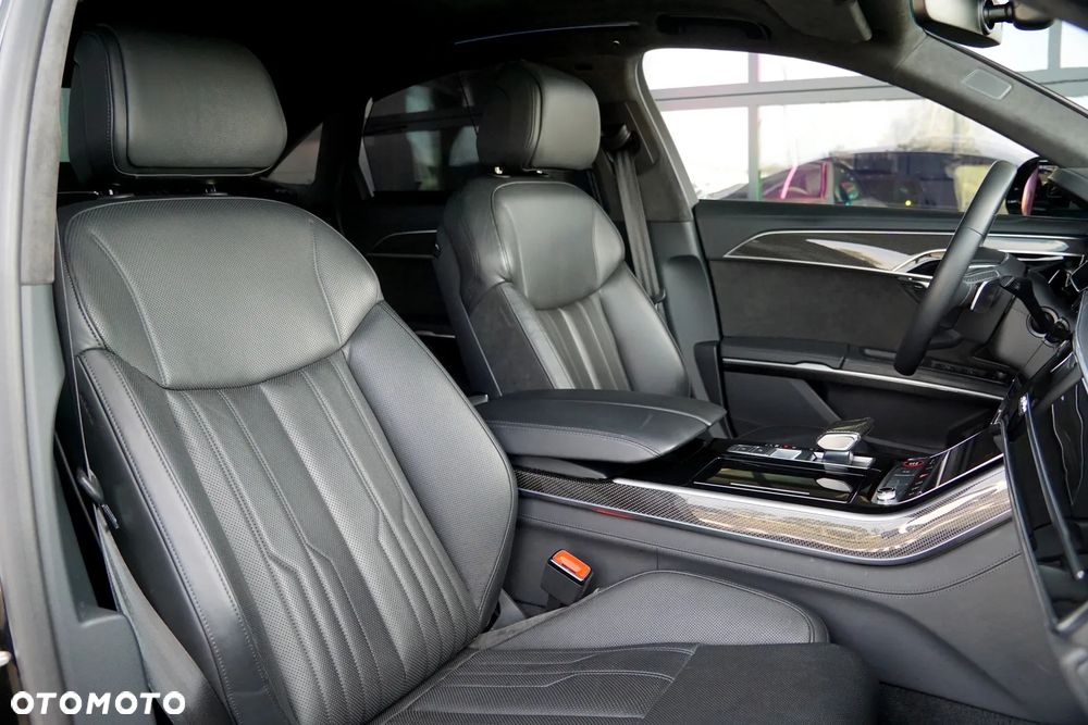 Audi S8 TFSI quattro tiptronic - 22