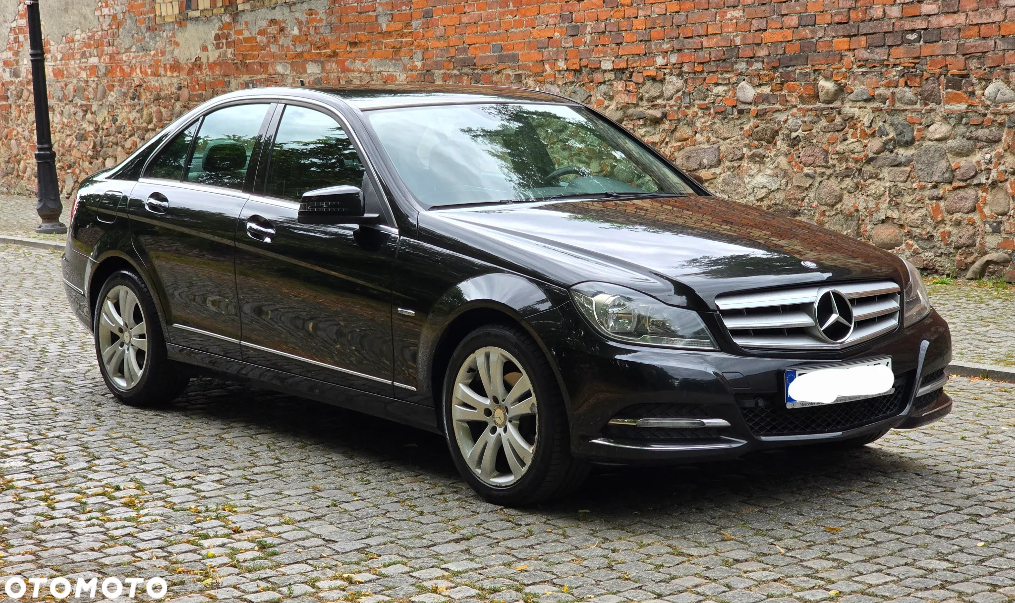 Mercedes-Benz Klasa C 180 BlueEFFICIENCY Avantgarde - 17