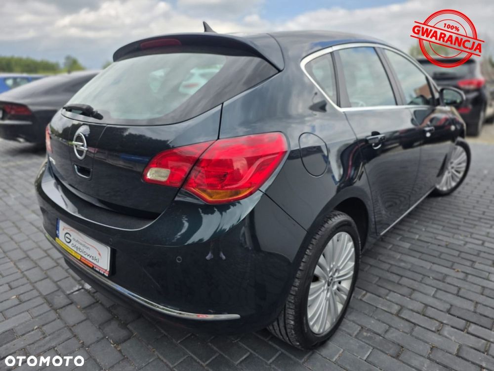 Opel Astra 1.4 T Cosmo S&S EU6 - 11