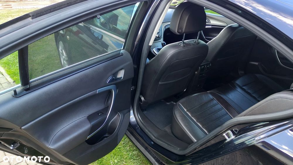 Opel Insignia 2.0 CDTI ecoFLEX Business Cosmo - 24