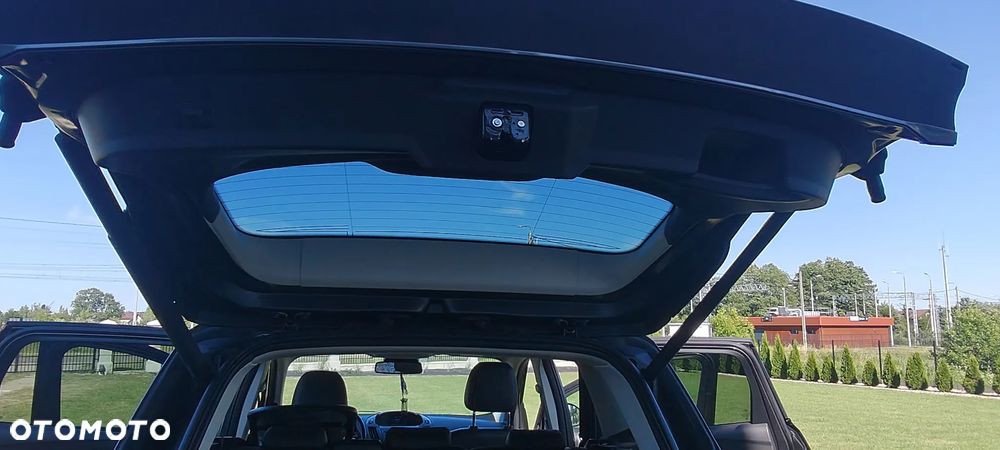 Ford Kuga - 14