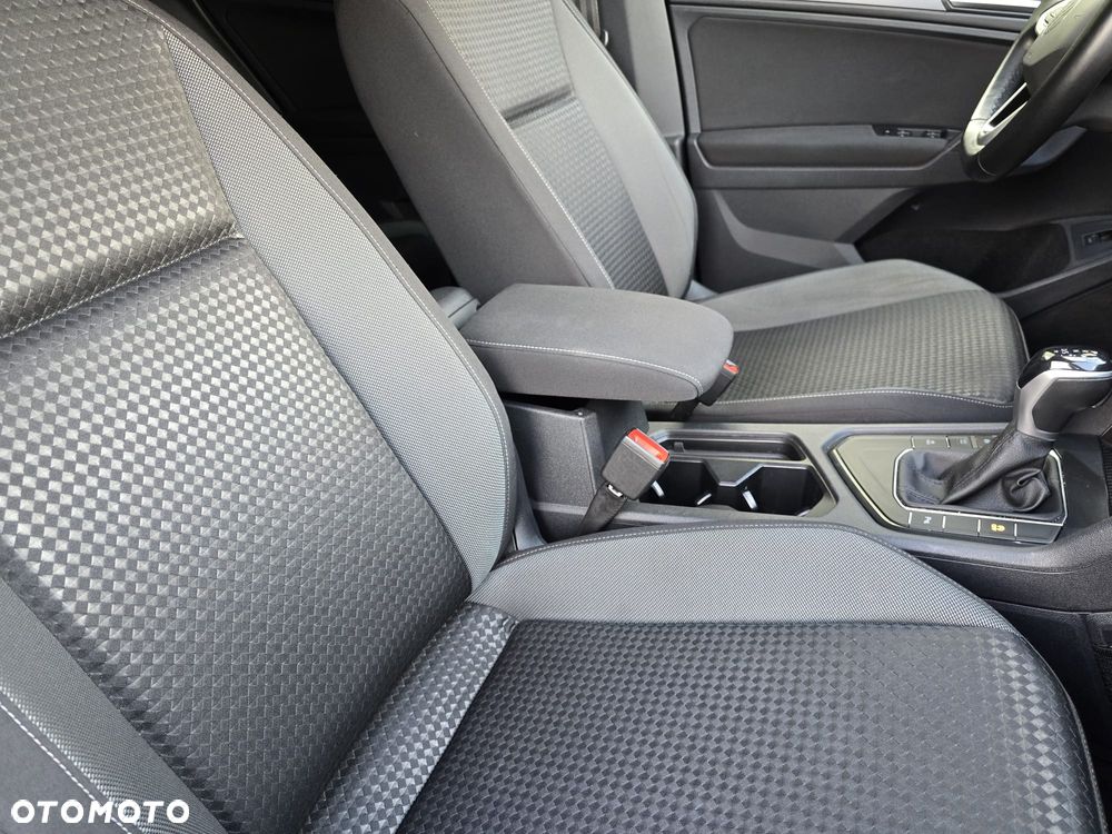 Volkswagen Tiguan 1.5 TSI OPF DSG ACTIVE - 21