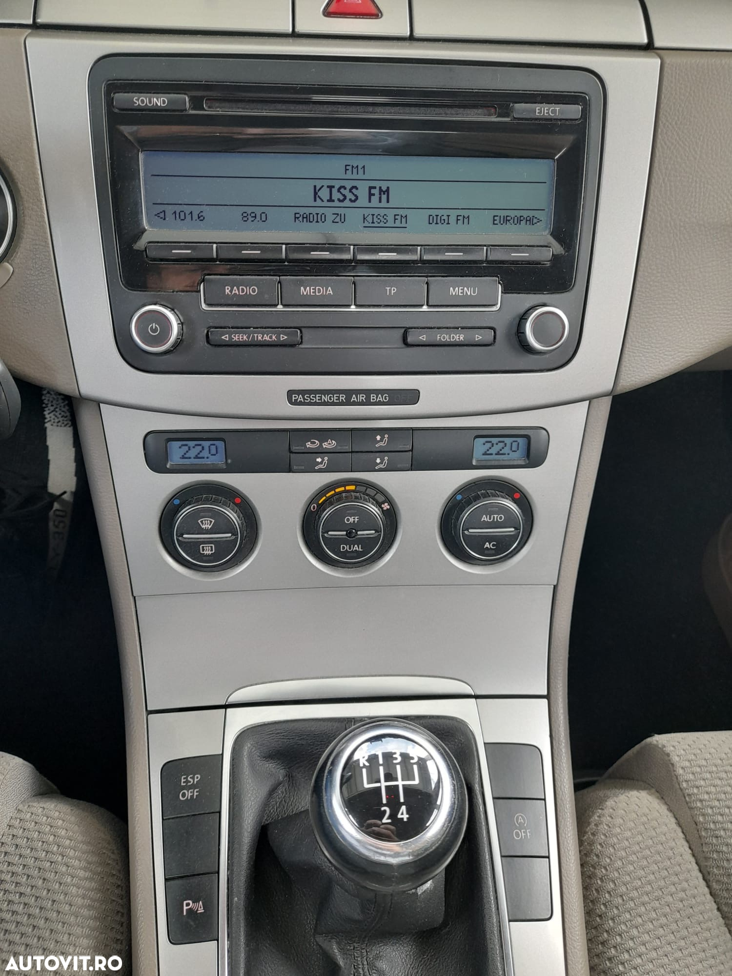 Volkswagen Passat - 5