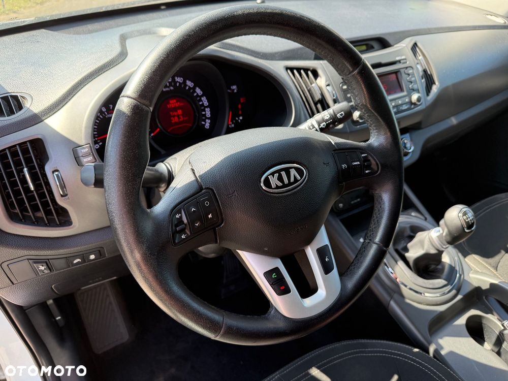 Kia Sportage - 18