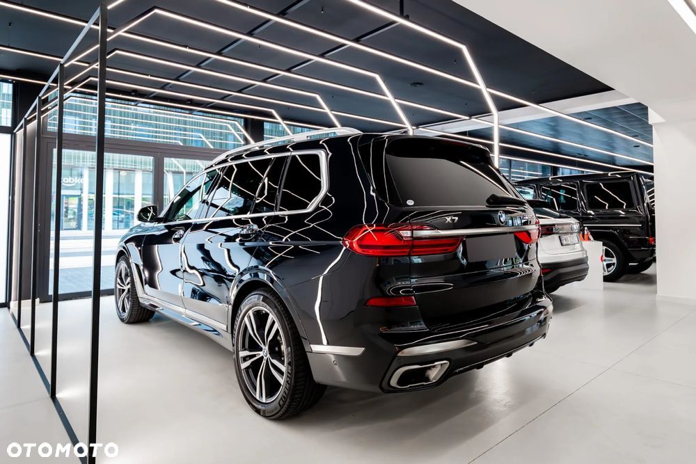 BMW X7 M50d sport - 11