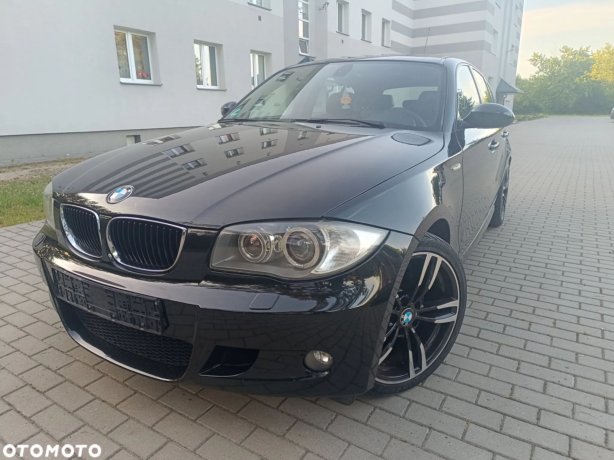 BMW Seria 1 120d DPF Edition Sport - 1