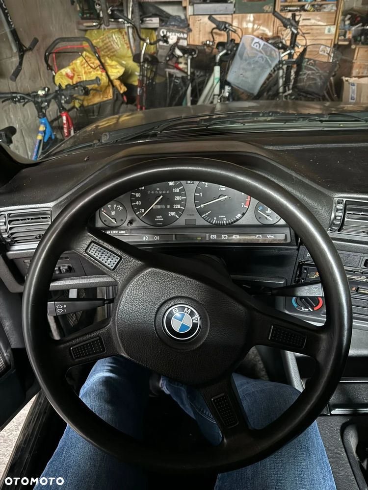 BMW Seria 3 325iX - 4