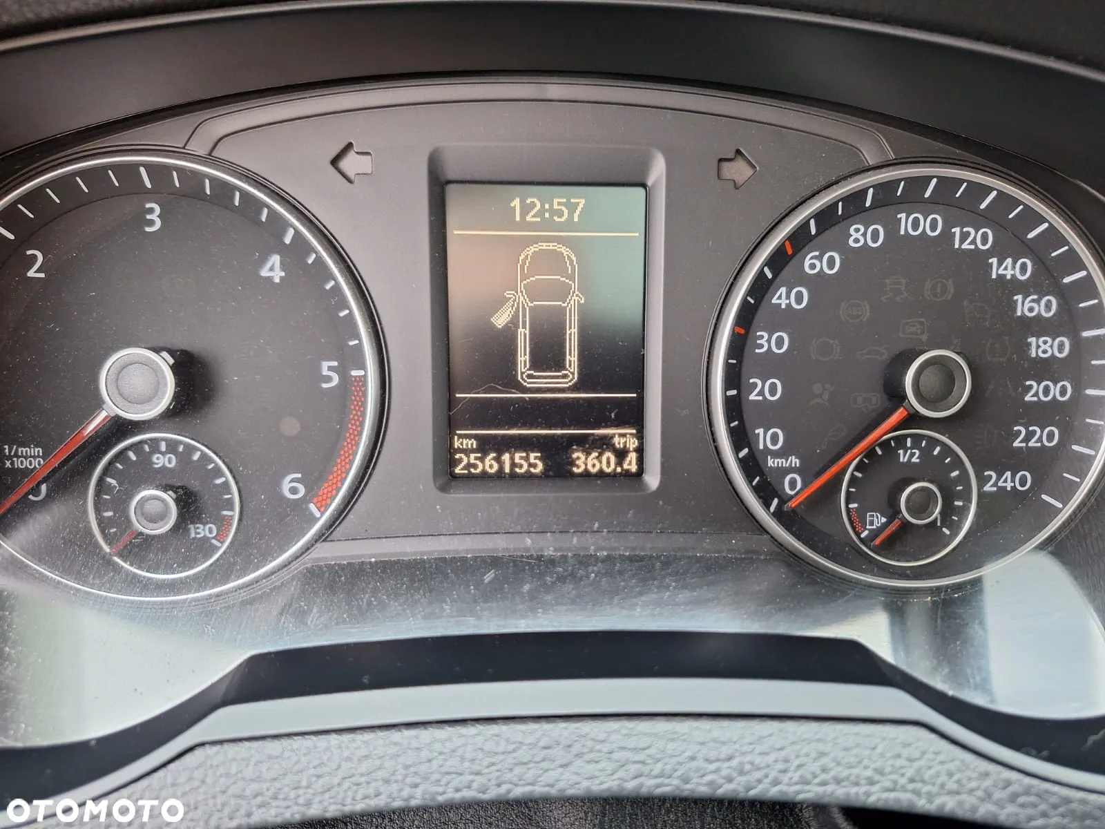 Volkswagen Sharan 2.0 TDI Highline DSG - 20