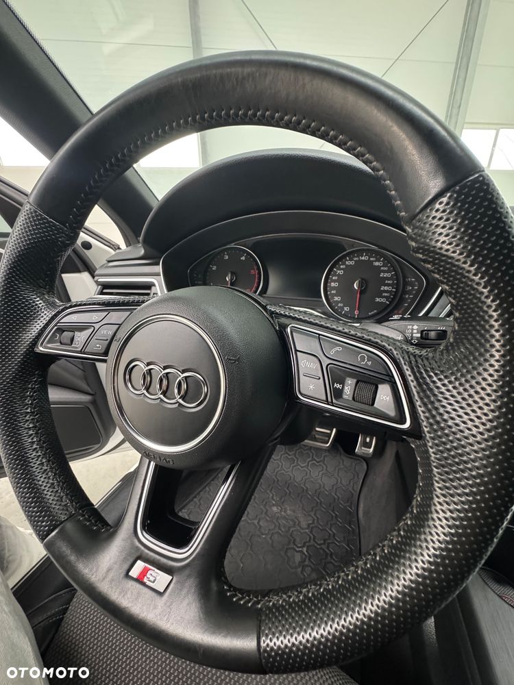 Audi A4 Avant - 19