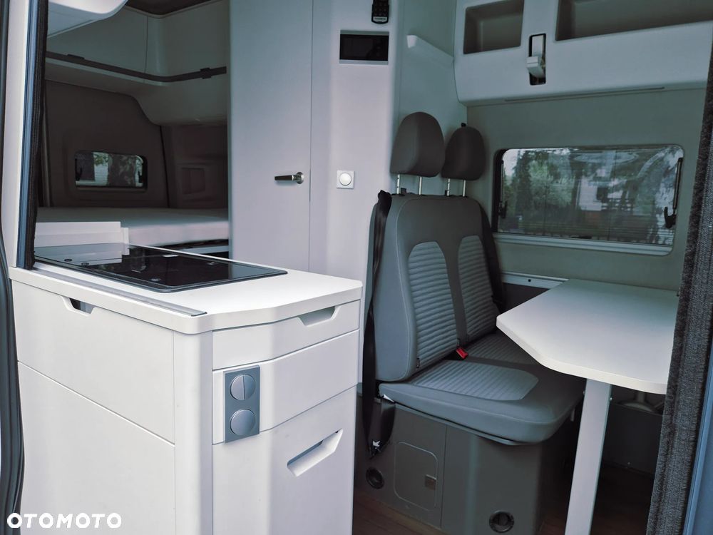 Volkswagen California - 25