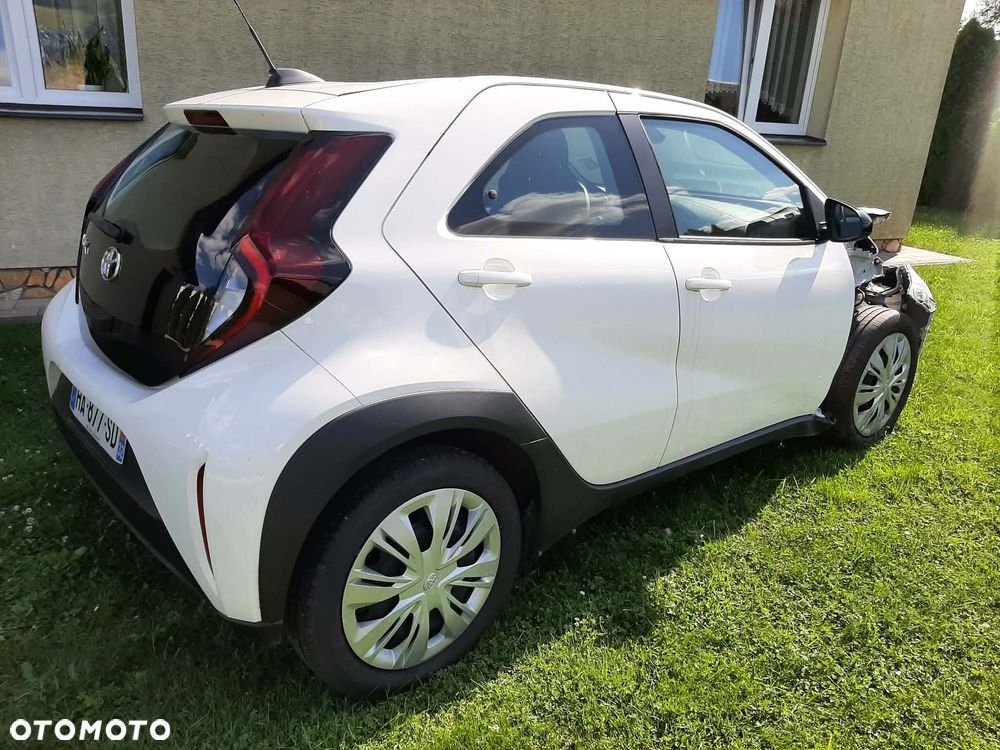 Toyota Aygo X Business Edition - 6