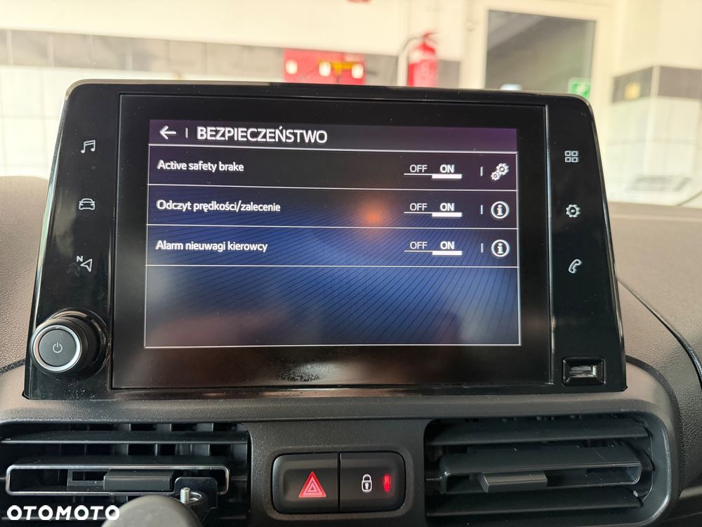 Toyota Proace City Verso 1.5 D-4D Family - 11