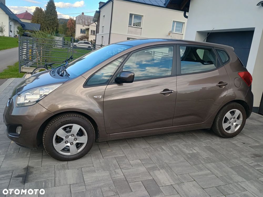 Kia Venga 1.4 CVVT Attract - 1