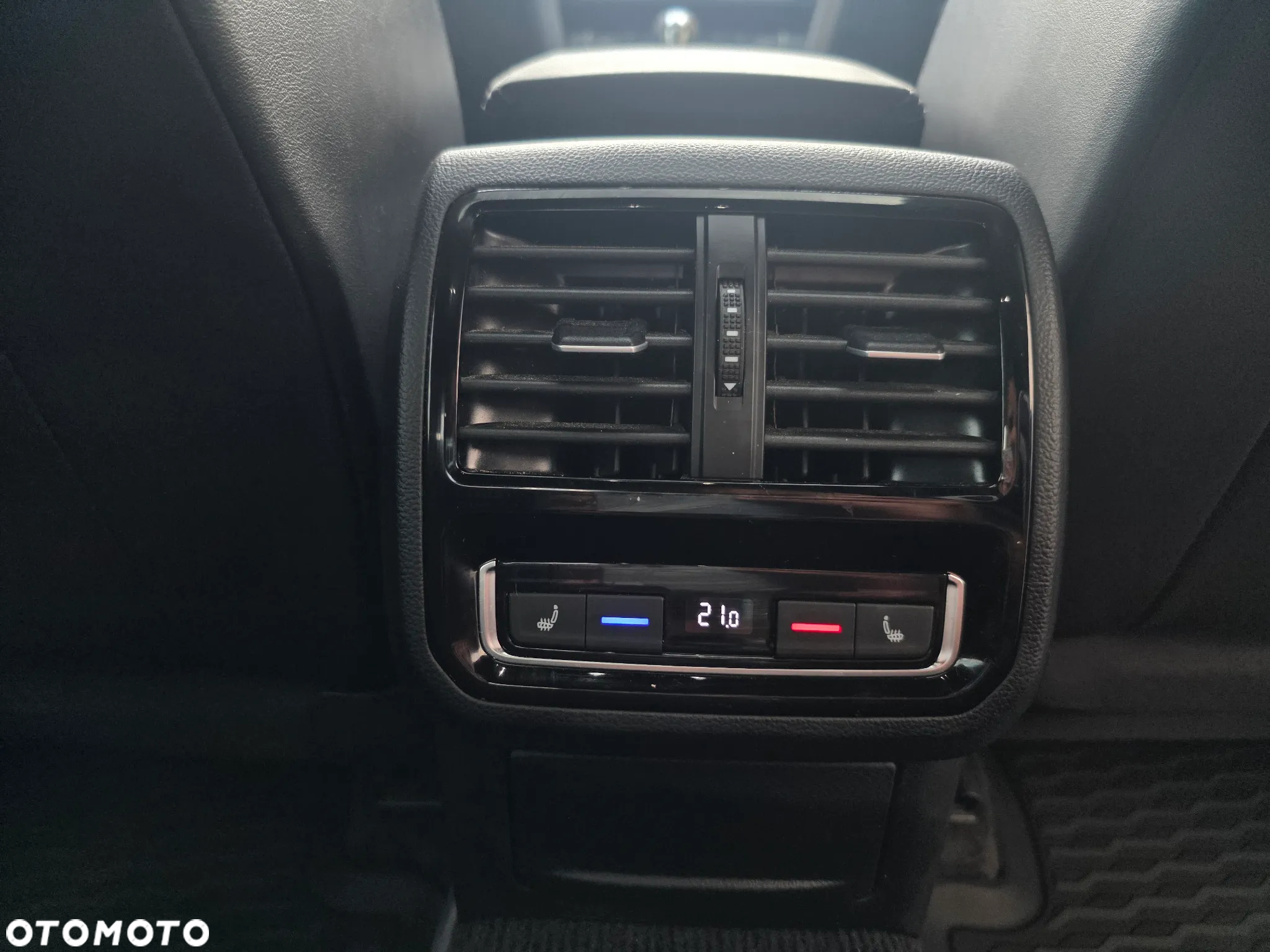 Volkswagen Arteon 2.0 TSI R-Line DSG - 20