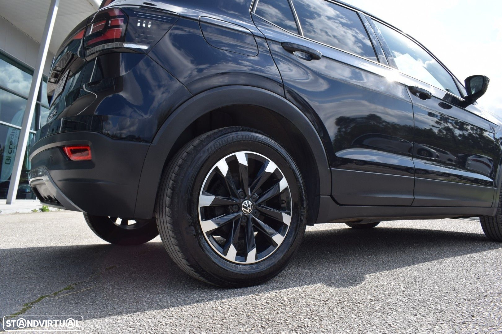VW T-Cross 1.0 TSI Life - 11