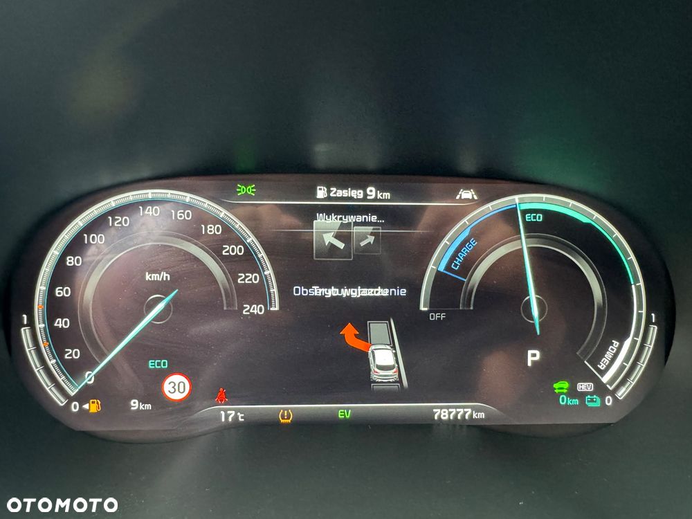 Kia XCeed - 18
