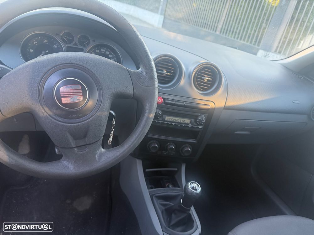 SEAT Ibiza - 14
