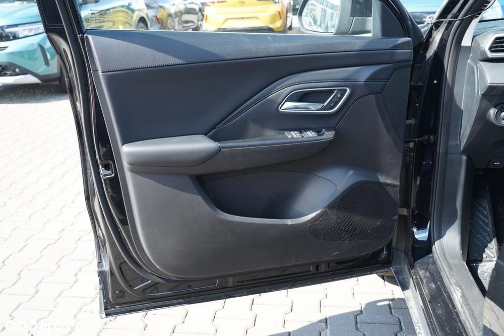 MG ZS 1.5 Excite - 10