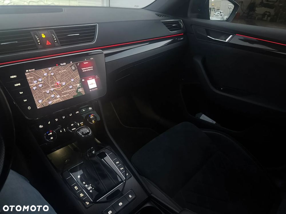 Skoda Superb 2.0 TSI 4x4 Sportline DSG - 11