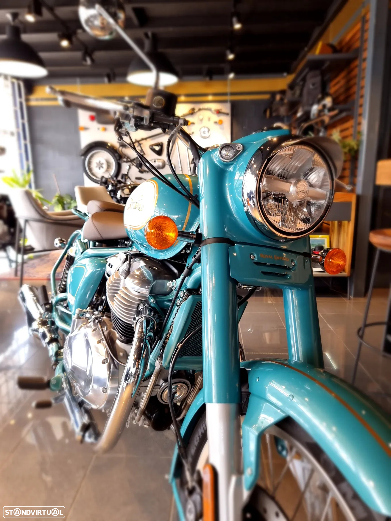 Royal Enfield Classic - 3