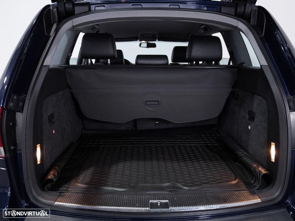 VW Touareg - 11