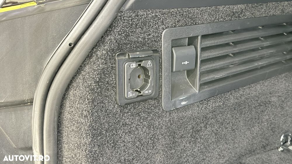 Land Rover Range Rover Vogue - 38