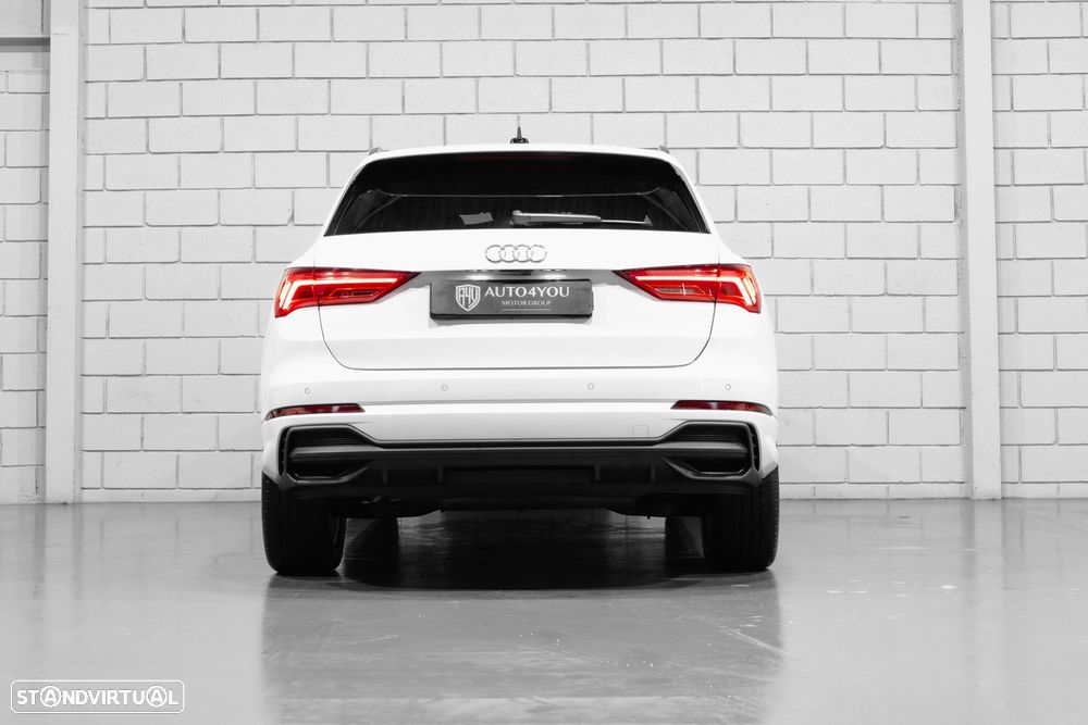 Audi Q3 45 TFSIe S line S tronic - 46