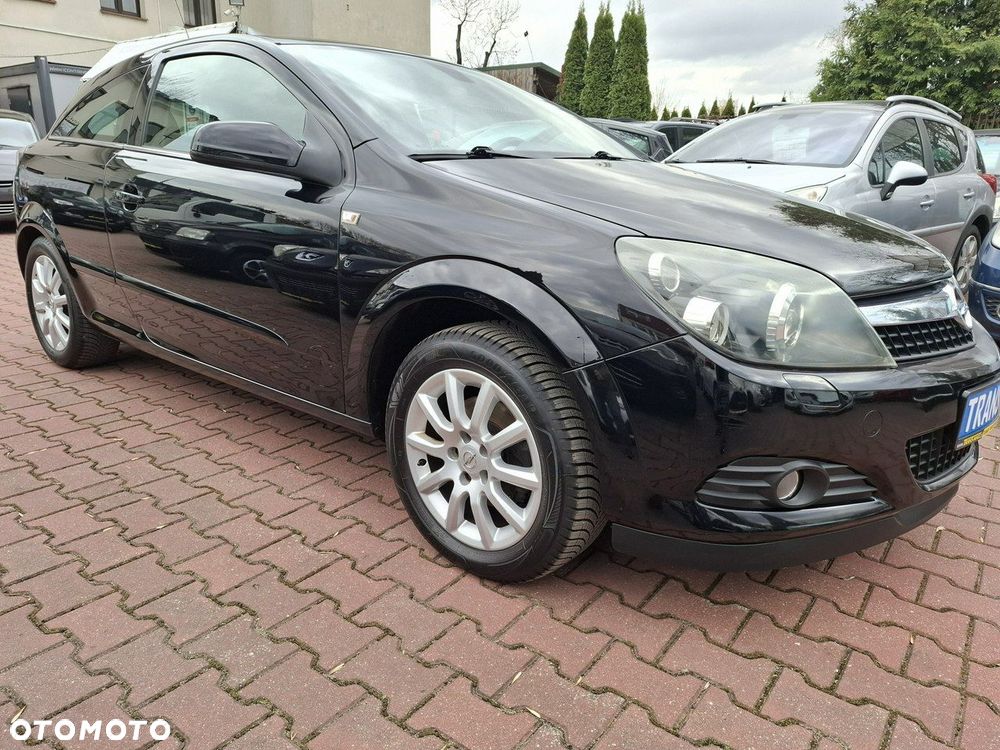 Opel Astra 1.8 Innovation - 1