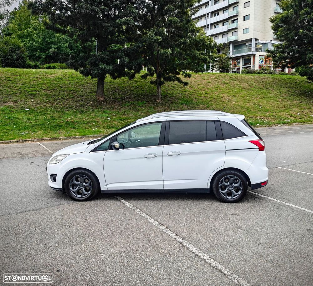 Ford Grand C-Max 1.6 TDCi Titanium Edition S/S - 26