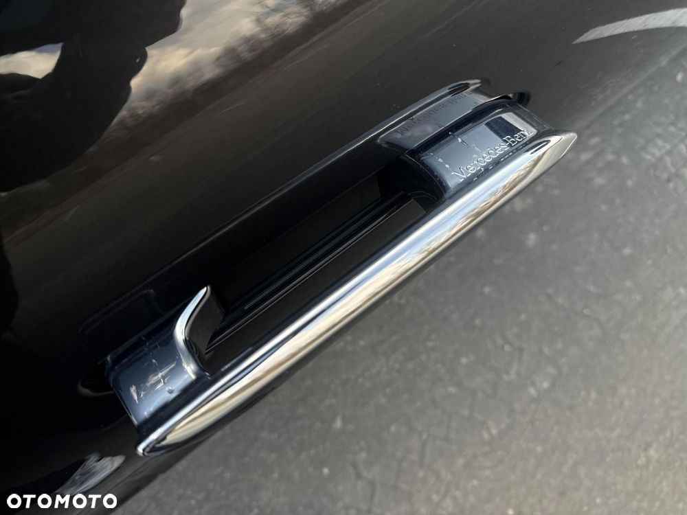 Mercedes-Benz Klasa E - 27