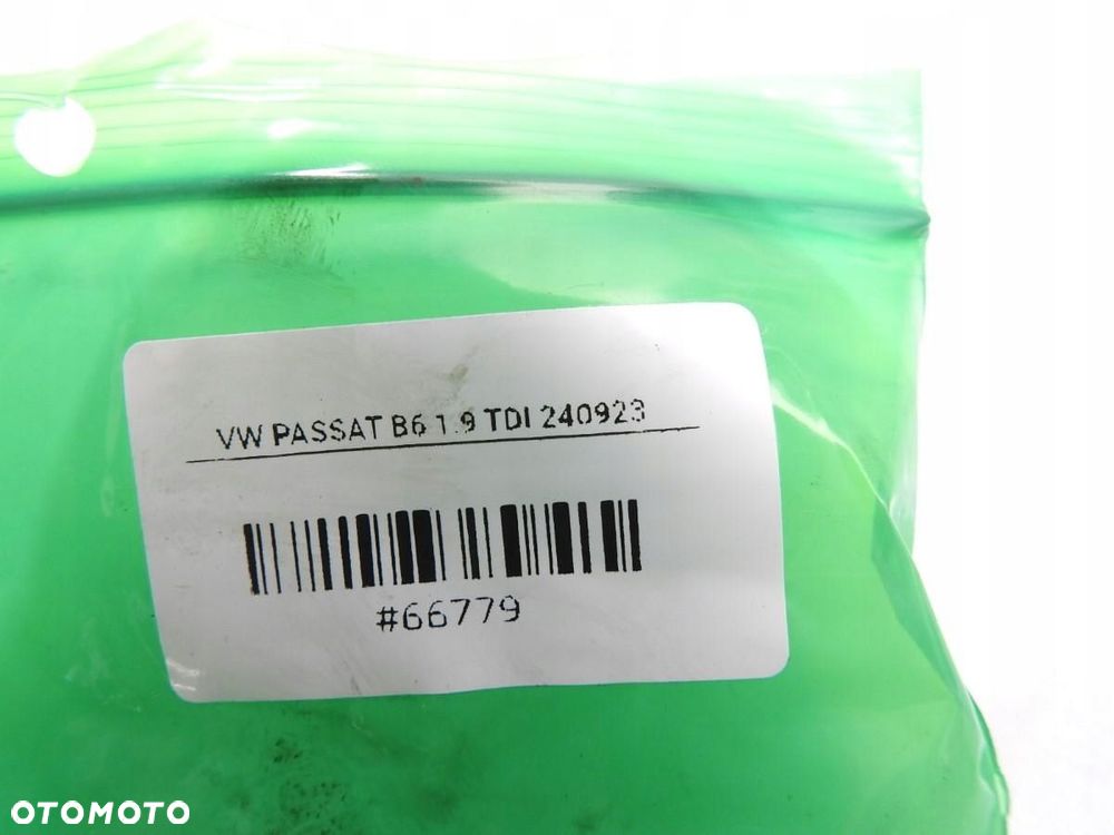 WZMACZNIACZ ANTENY VW PASSAT B6 1.9 TDI 3C5035532 - 3