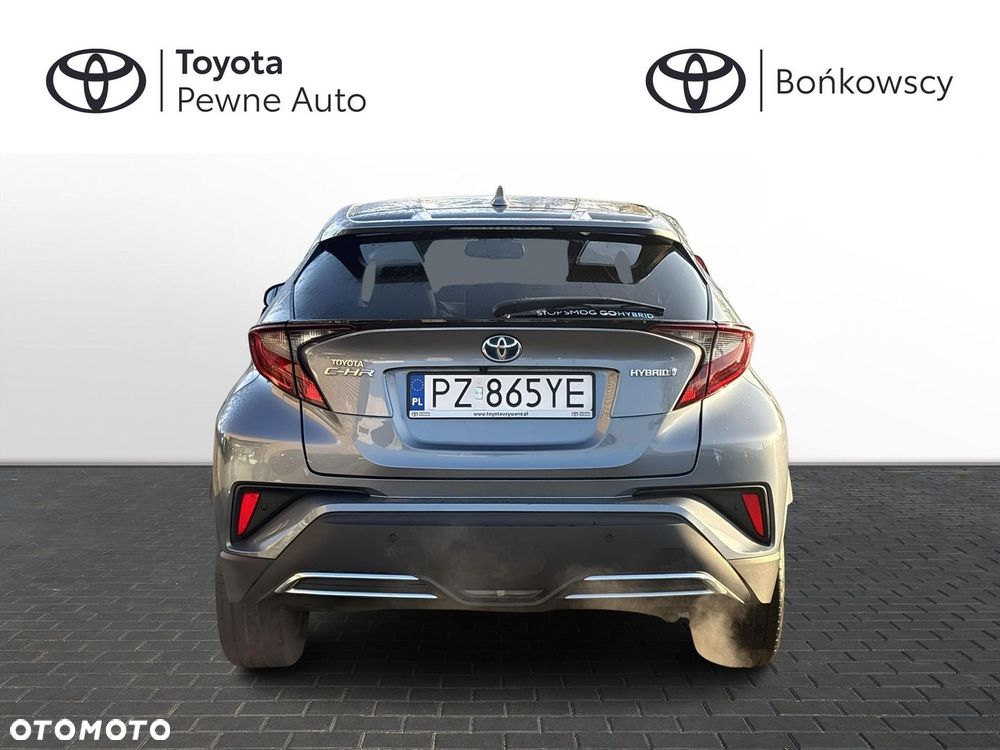 Toyota C-HR - 11