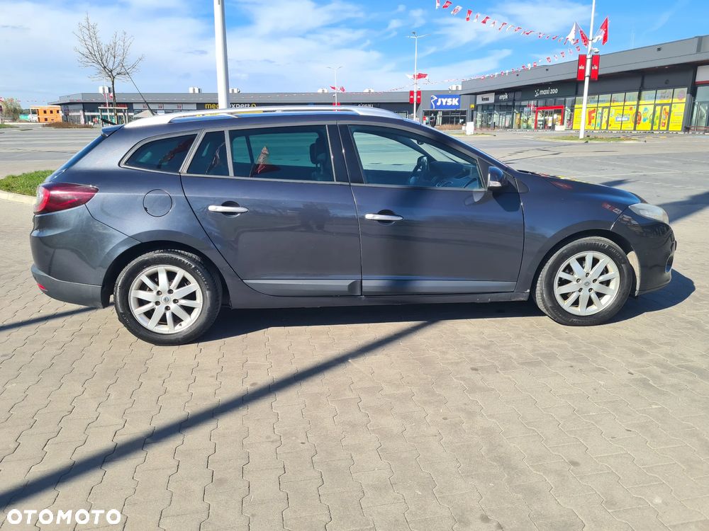 Renault Megane 1.9 dCi Dynamique Euro5 - 6