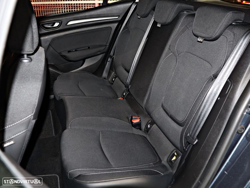 Renault Mégane 1.5 Blue dCi Equilibre - 26