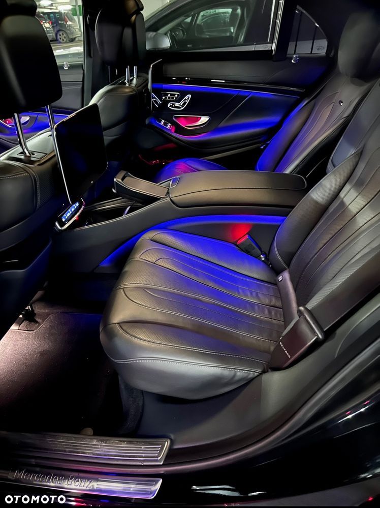 Mercedes-Benz Klasa S 560 4-Matic L 9G-TRONIC - 30