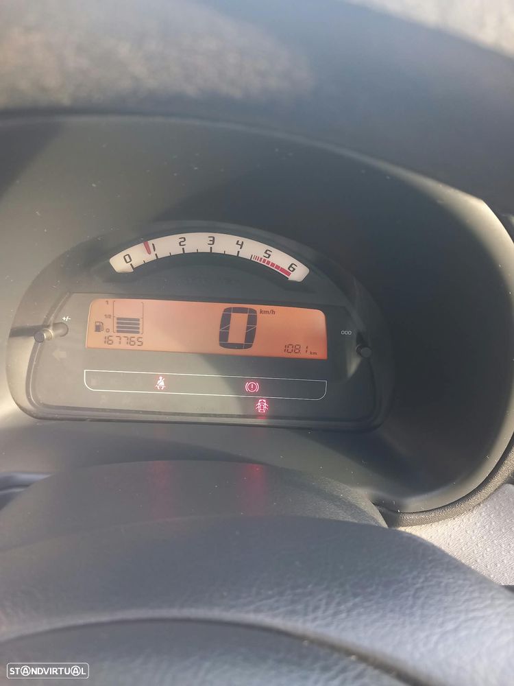 Citroën C3 1.4 HDi SX - 4