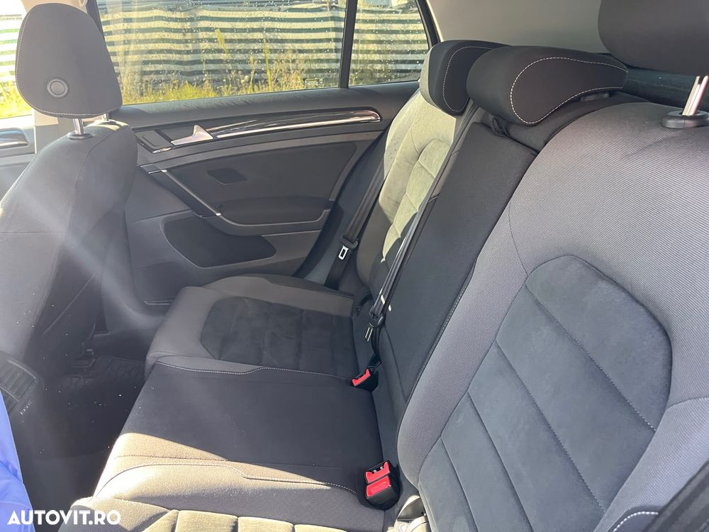 Volkswagen Golf 1.6 TDI DSG Highline - 6