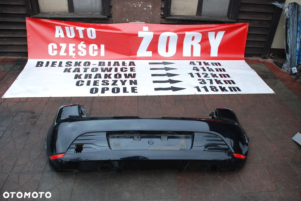 renault clio IV zderzak nr A40700 WYSYŁKA - 1