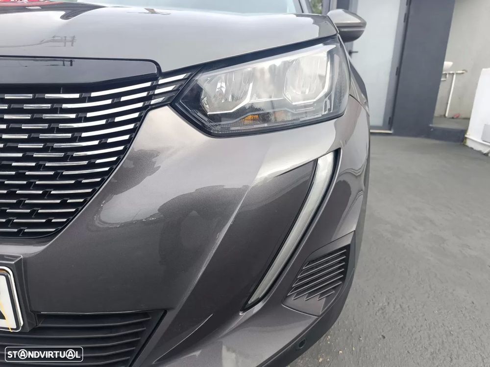 Peugeot 2008 PureTech 130 EAT8 Allure - 7