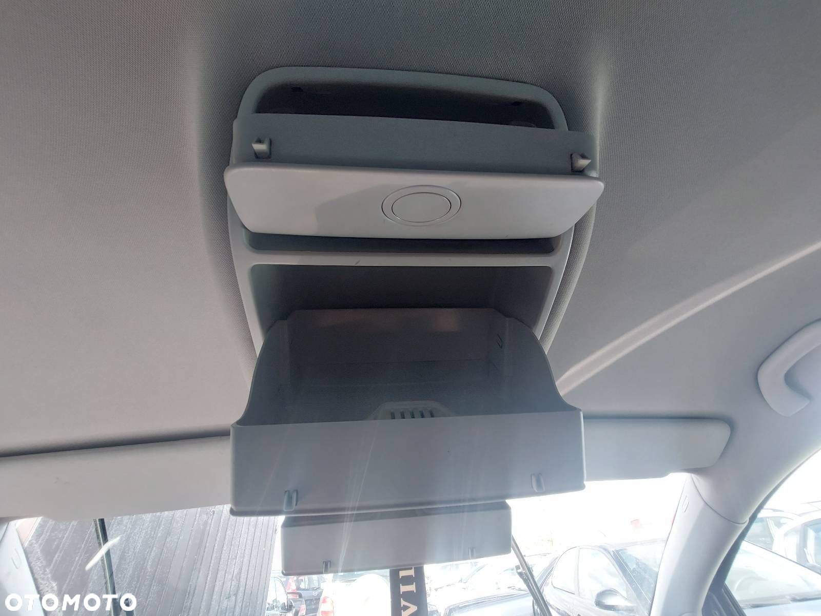 LAMPKA PODSUFITKI SCHOWEK GÓRNY NA OKULARY VW TOURAN I - 3
