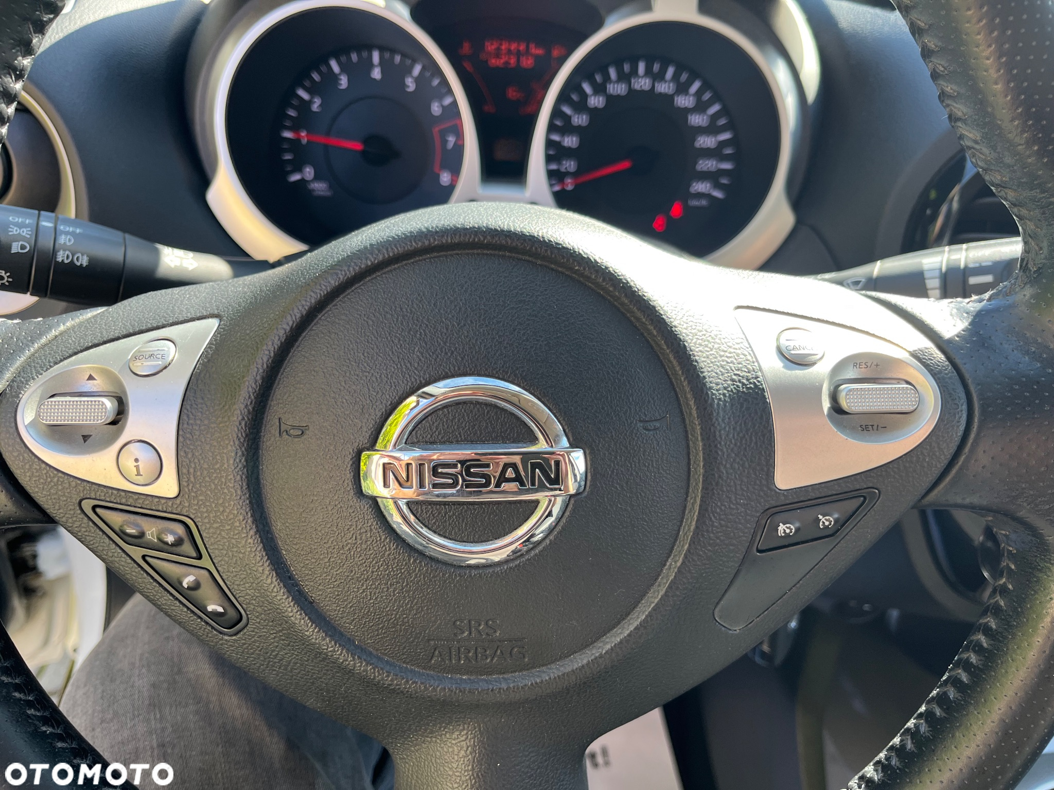 Nissan Juke 1.6 CVT Acenta - 14