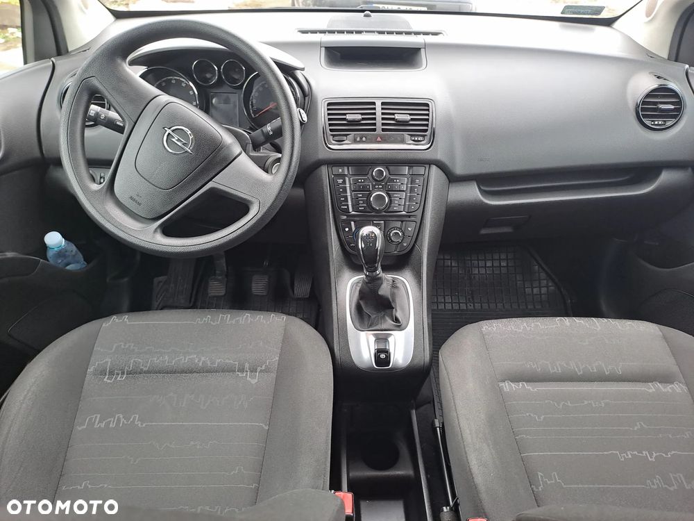 Opel Meriva - 8