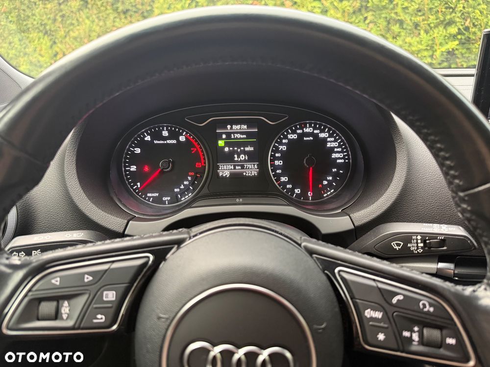 Audi A3 Sportback 1.4 TFSI CoD S tronic - 12